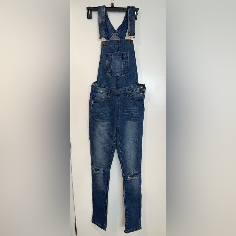 Boohoo Women's Blue Denim Overalls